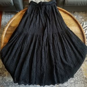 Wilfred by Aritzia Morning Star Skirt - Black